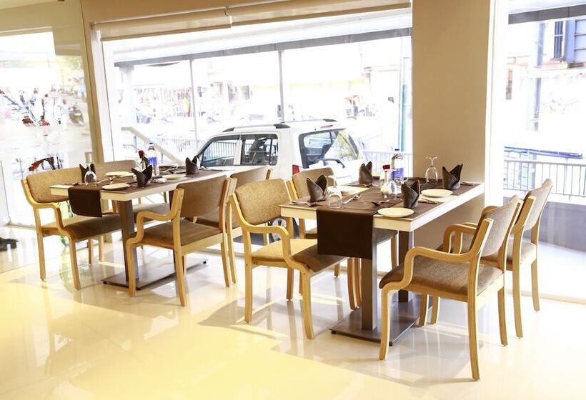 בית מלון כפרי Panacea Ventures