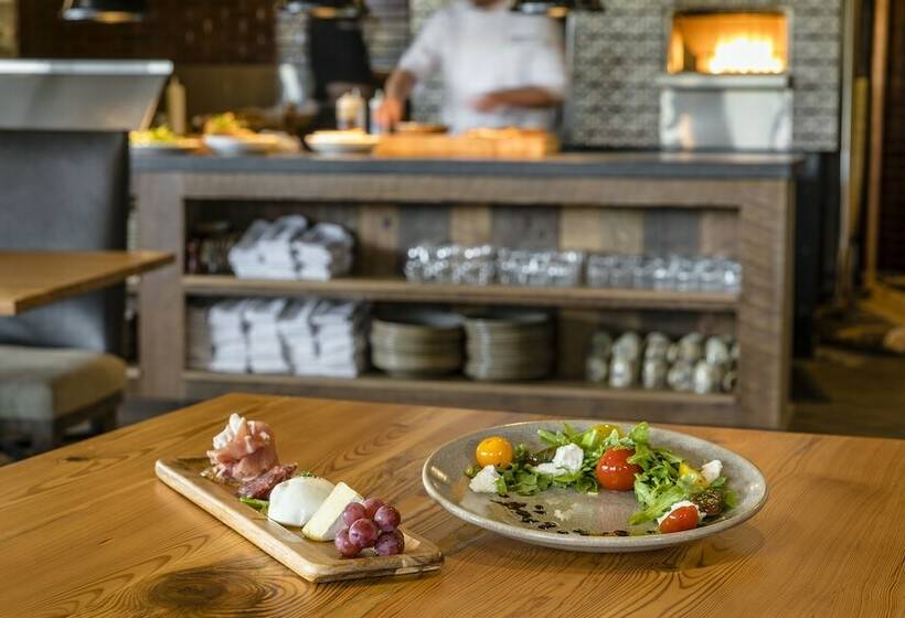 ホテル Sage Lodge