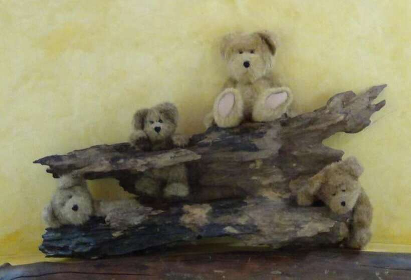 ホテル Tuaprodhome