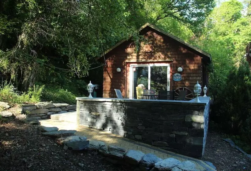 Lledr House   Hostel