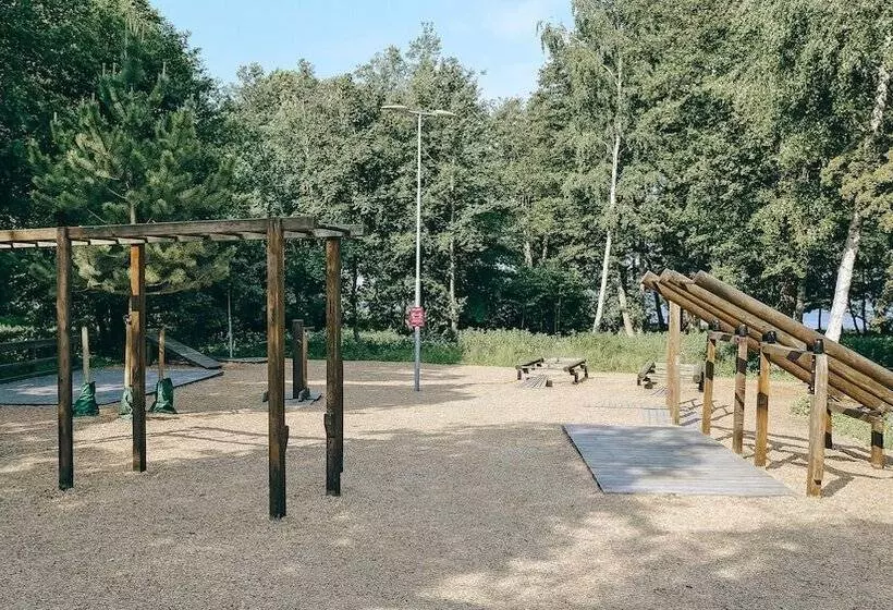 Mötesplats Borstahusen