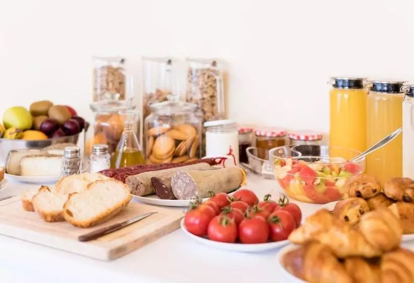 ペンション Ca L'agustina