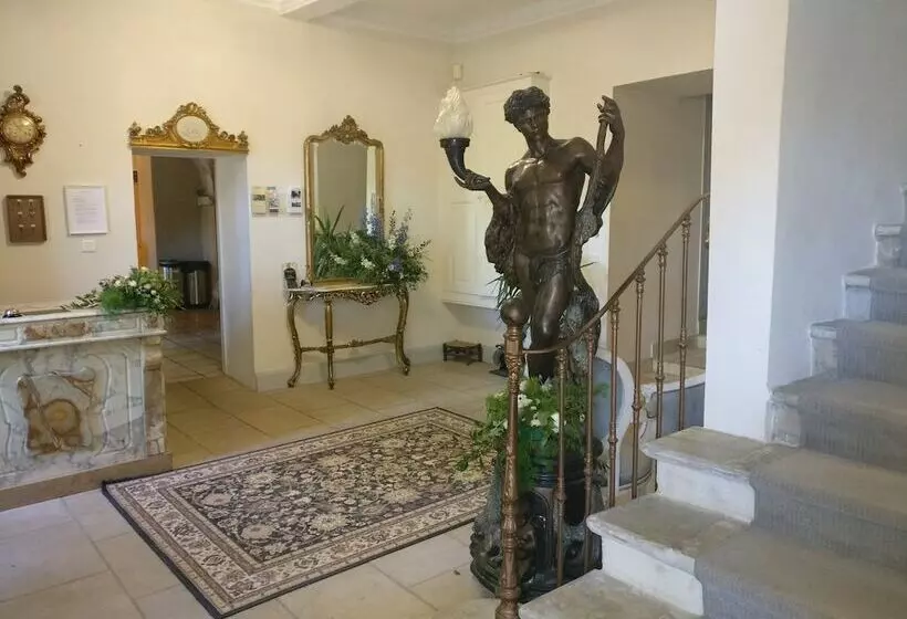 Majatalo Château Rieutort