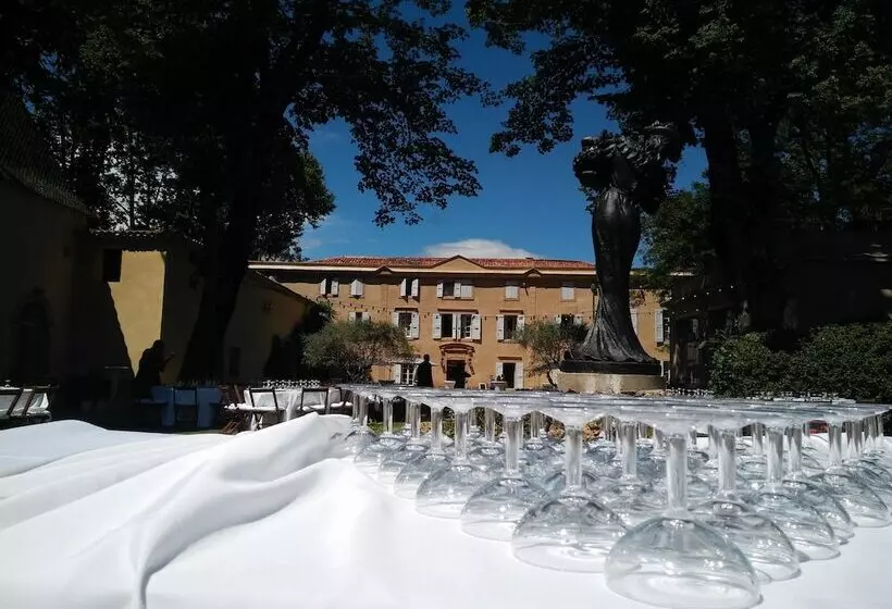 Majatalo Château Rieutort