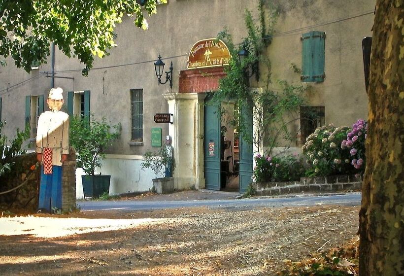 بنسيون Domaine De L'amiral