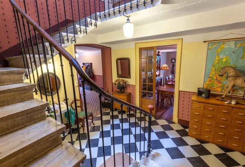 بنسيون Domaine De L'amiral