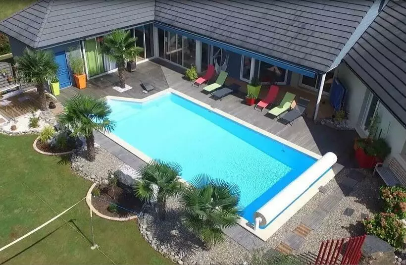 ペンション Escale En Corrèze