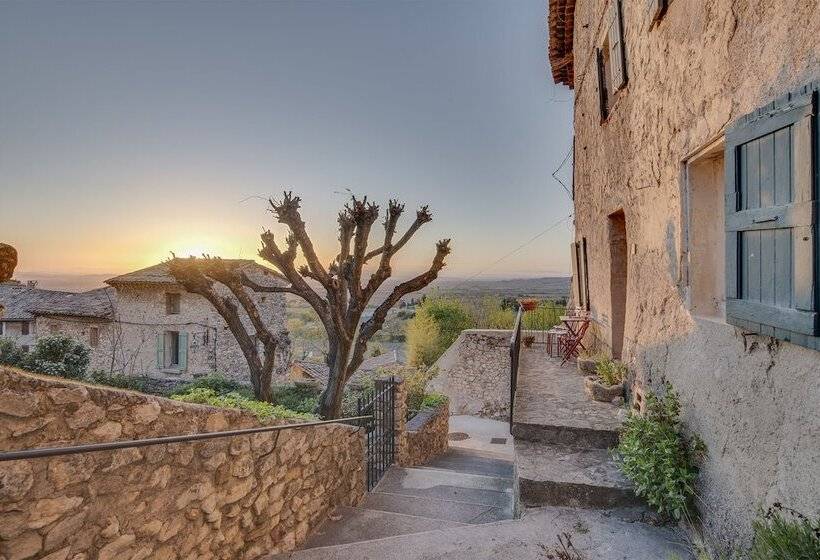 بنسيون Grand Gite Gigondas