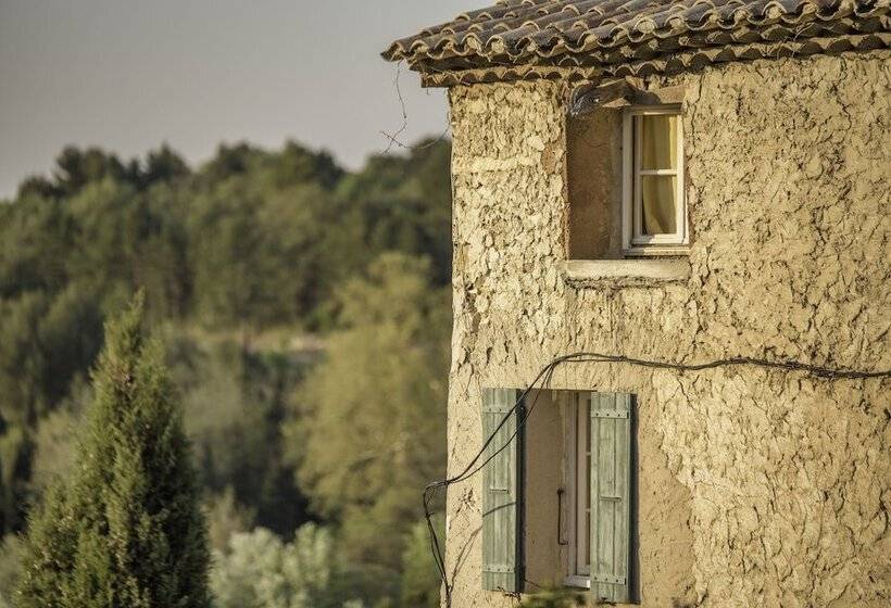 بنسيون Grand Gite Gigondas