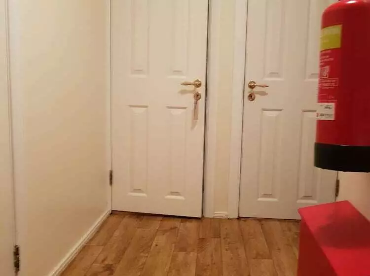 پانسیون Guesthouse Gullsól