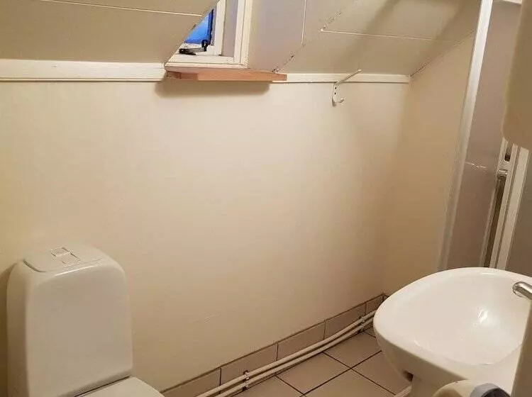 پانسیون Guesthouse Gullsól