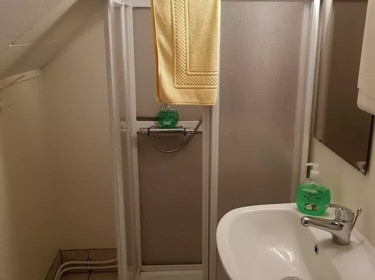 پانسیون Guesthouse Gullsól