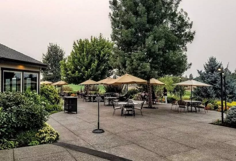 Resort At Eagle Point