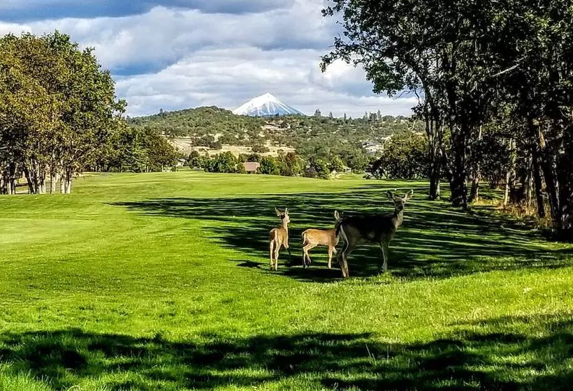 Resort At Eagle Point