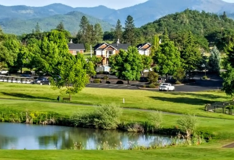 Resort At Eagle Point