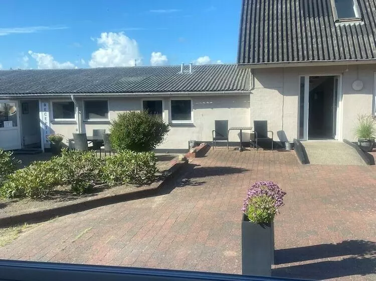 Hostelli Blokhus Hune Hotel Og Vandrerhjem