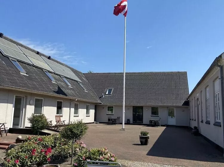 Hostelli Blokhus Hune Hotel Og Vandrerhjem