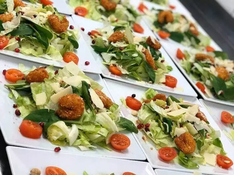 Hotelli National Palace