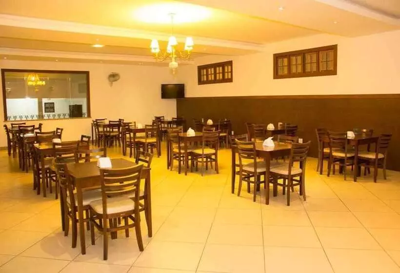 Hotelli Pousada Trevo