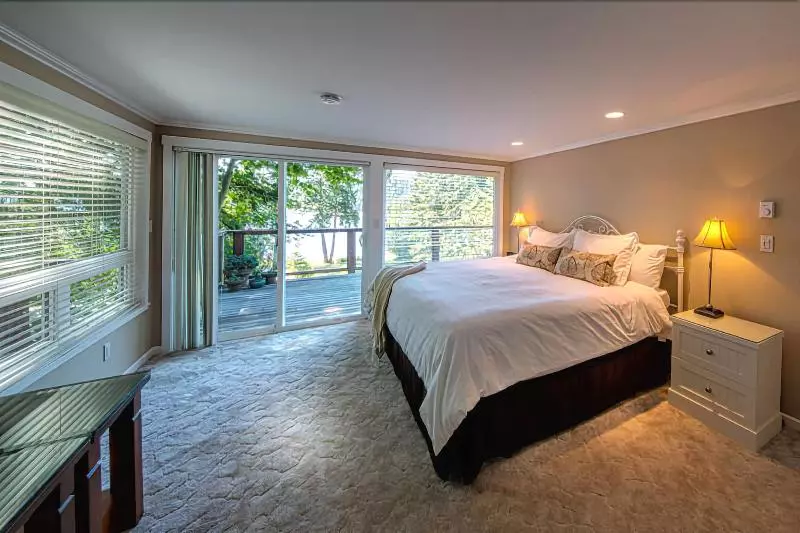 Majatalo Gowlland Harbour Resort