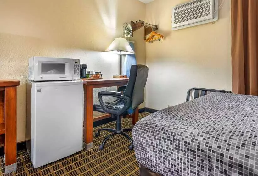 هتل Econo Lodge