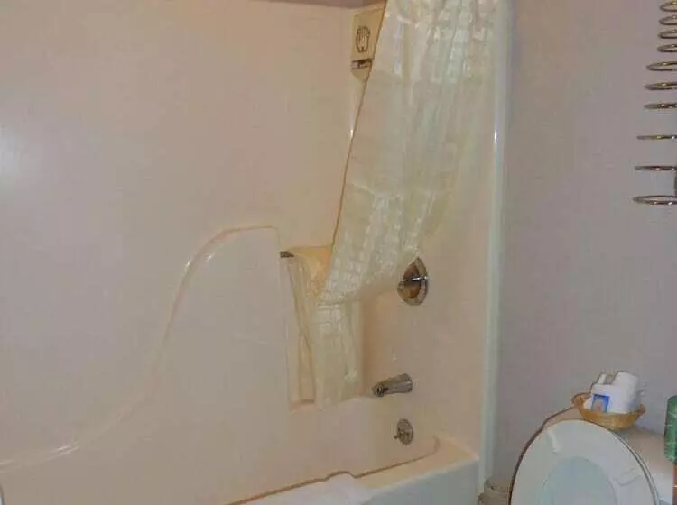 هتل National 9 Inn