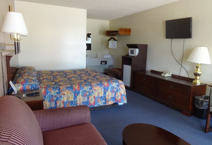 בית מלון כפרי National 9 Inn