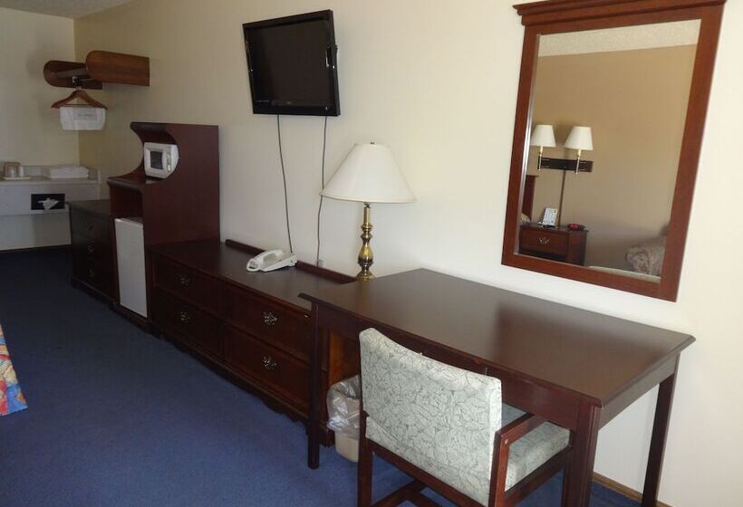 בית מלון כפרי National 9 Inn