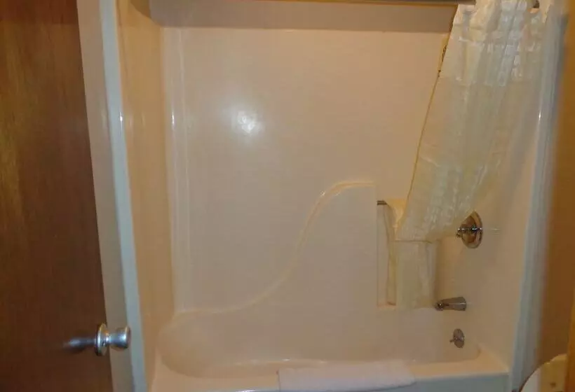 هتل National 9 Inn