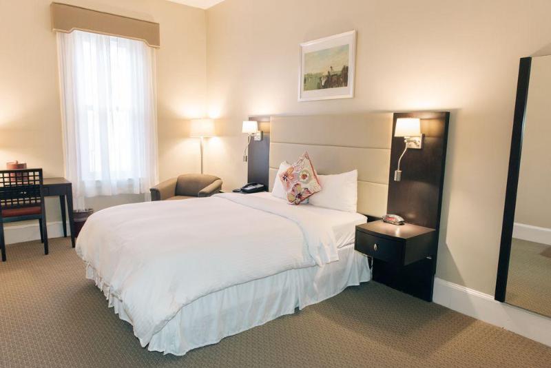 هتل Newbury Guest House