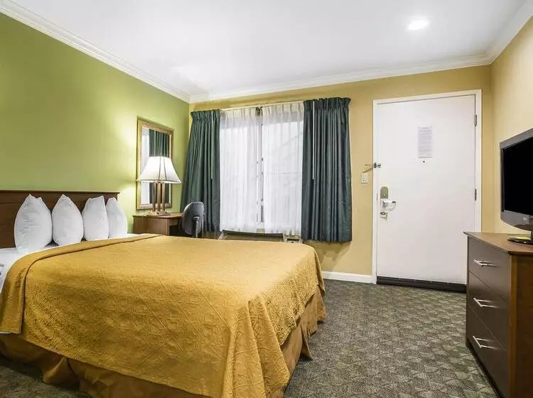 فندق Quality Inn Santa Barbara