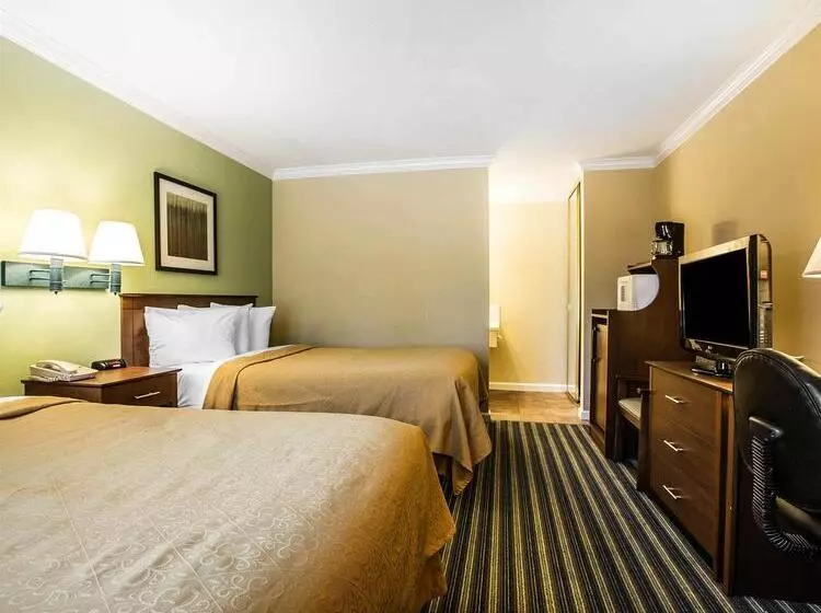 فندق Quality Inn Santa Barbara