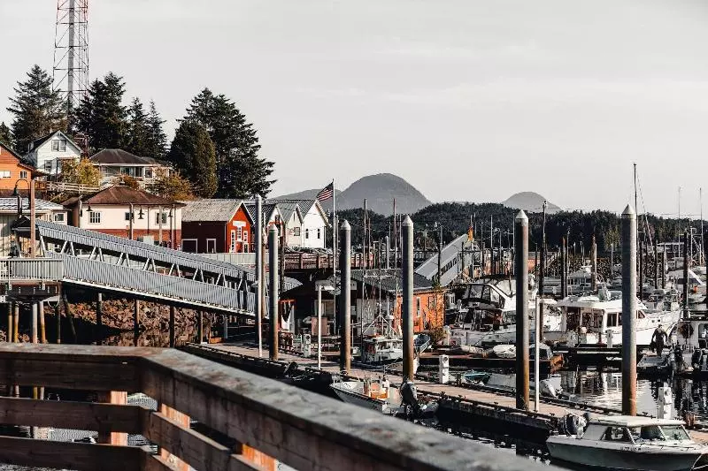 酒店 The Ketch Inn