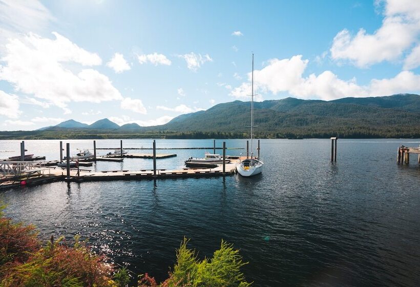 هتل The Ketch Inn