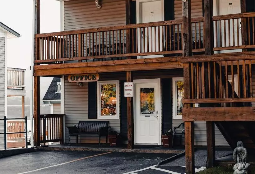 酒店 The Ketch Inn