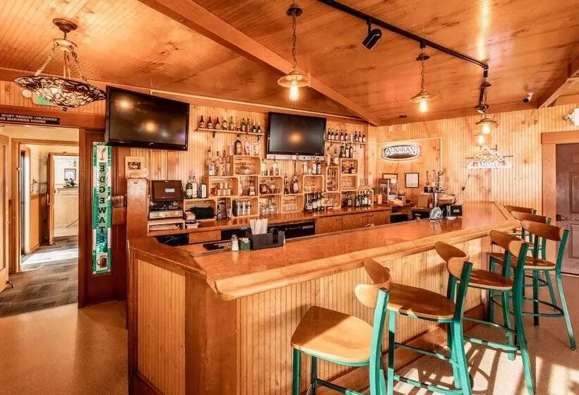 酒店 The Ketch Inn