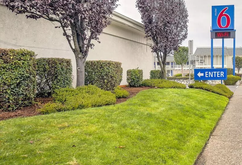 Motel 6 Coos Bay, Or