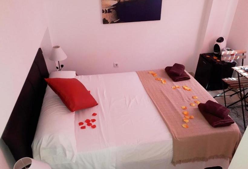 تختخواب و صبحانه House Golf Ibiza