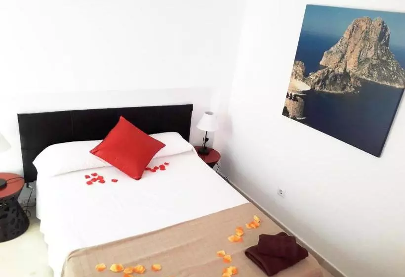 تختخواب و صبحانه House Golf Ibiza