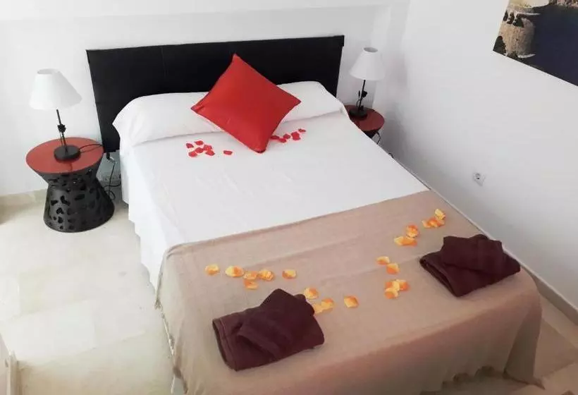 تختخواب و صبحانه House Golf Ibiza