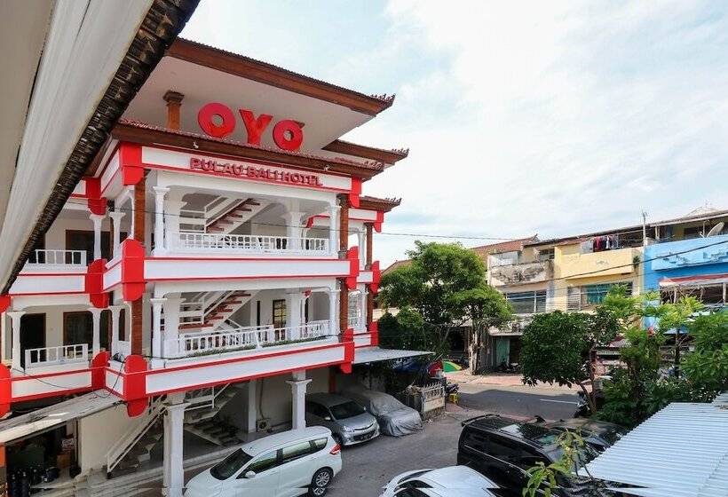 Pulau Bali Hotel By Oyo Rooms