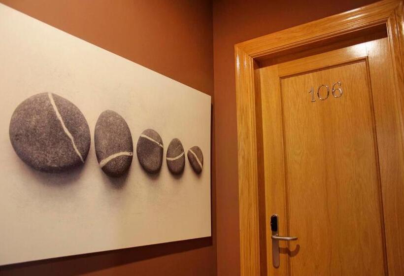 Hostal El Aparcamiento