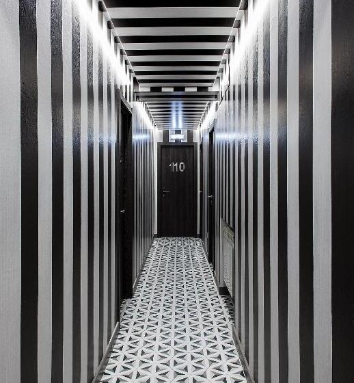 Hostal El Aparcamiento