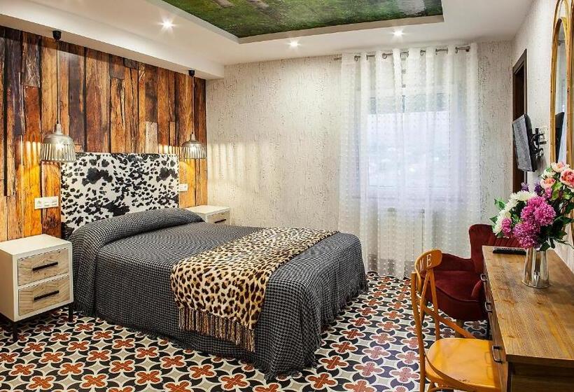 Hostal El Aparcamiento