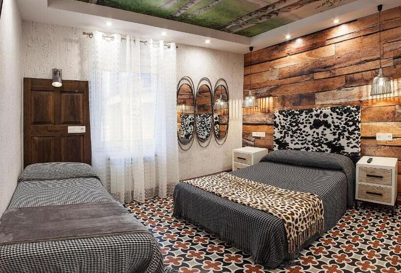 Hostal El Aparcamiento