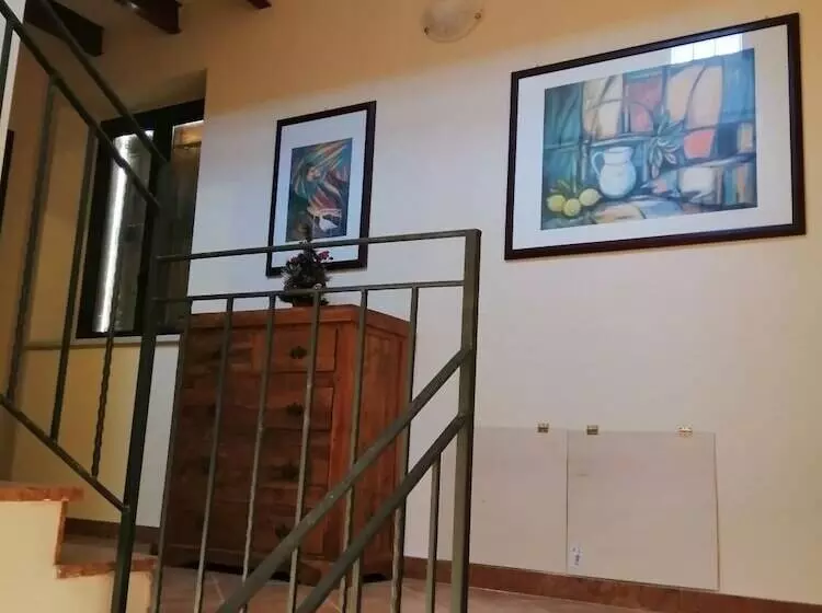 پانسیون Baglio Delle Rondini