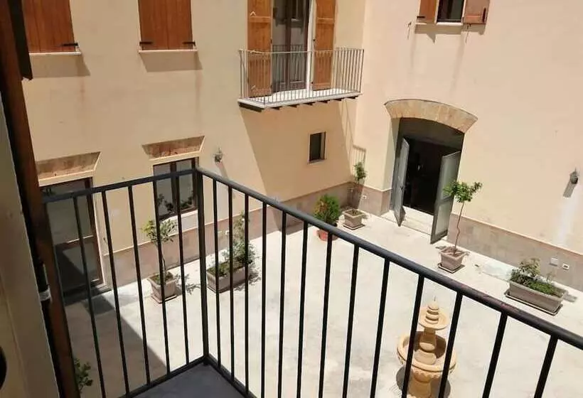 پانسیون Baglio Delle Rondini