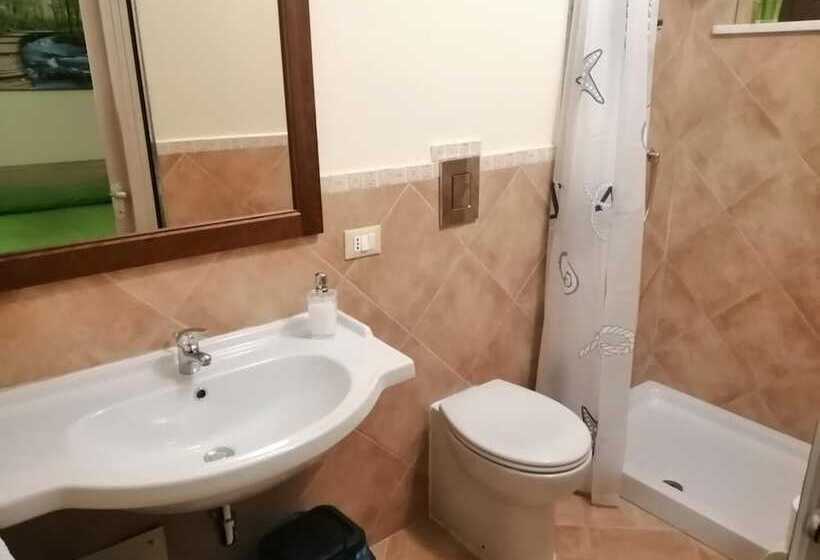 بنسيون Baglio Delle Rondini