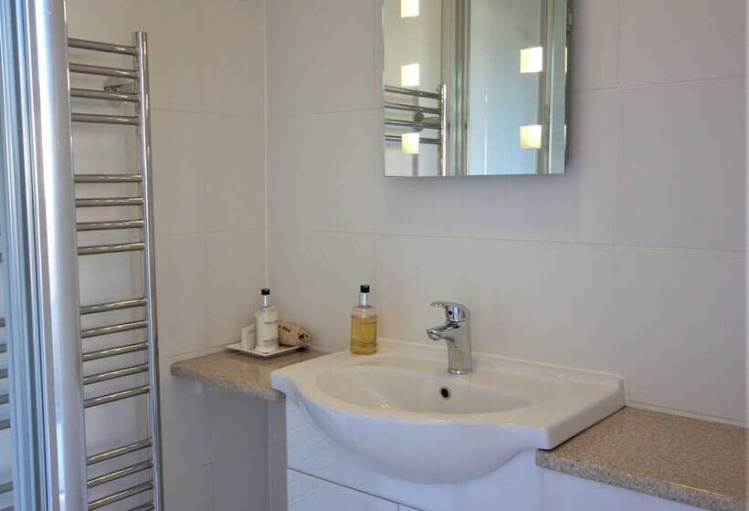 פנסיון Berwick House