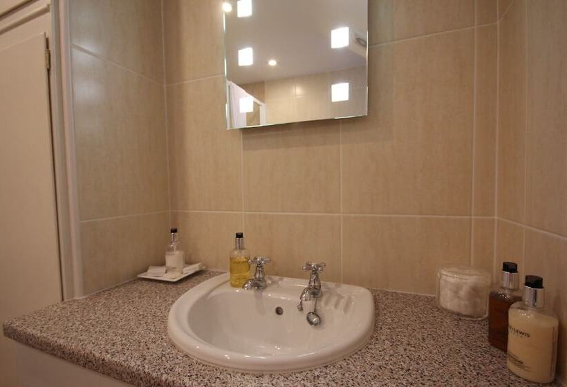 פנסיון Berwick House